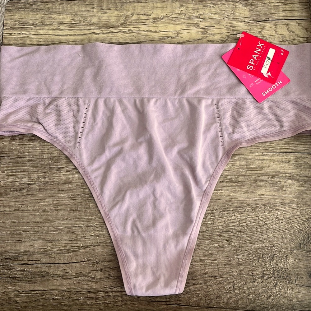 NWT, Spanx thong underwear.